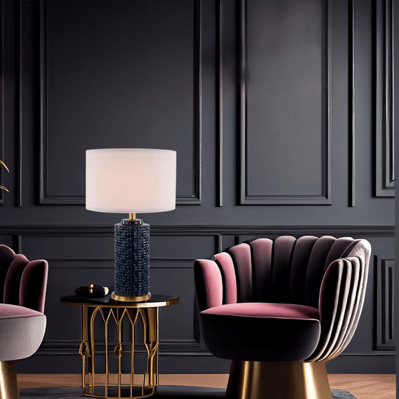 Stolna lampa Brandel MSL-1702-1T u sobi