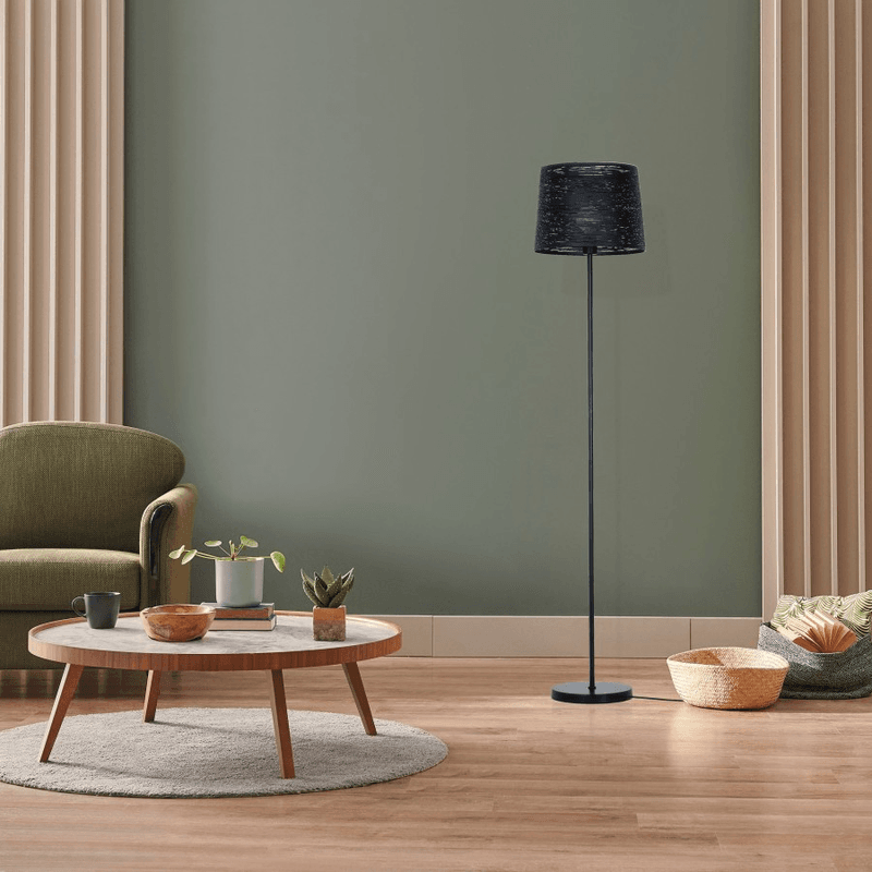 Podna lampa Casablanca ML-6290 crna u sobi