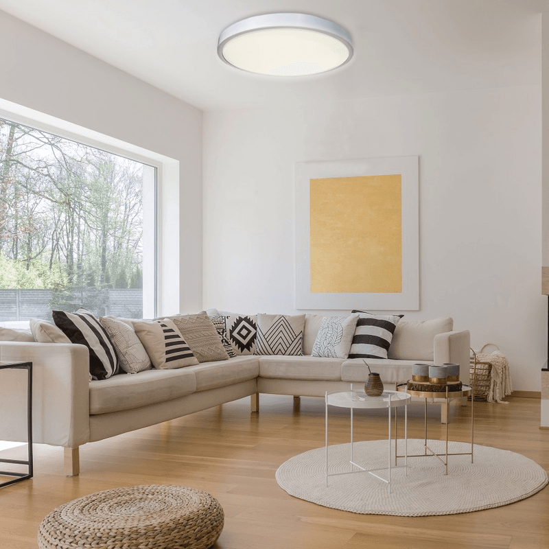 Plafonjera LED Arteya IP20 u dnevnoj sobi
