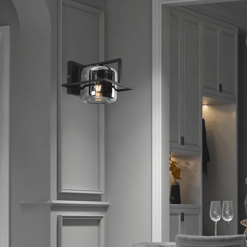 Zidna lampa Adams ML-4358-1W u trpezariji