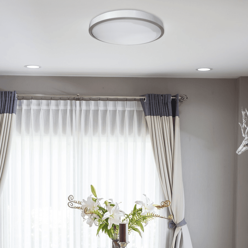 Plafonjera LED Arteya IP44, prozori