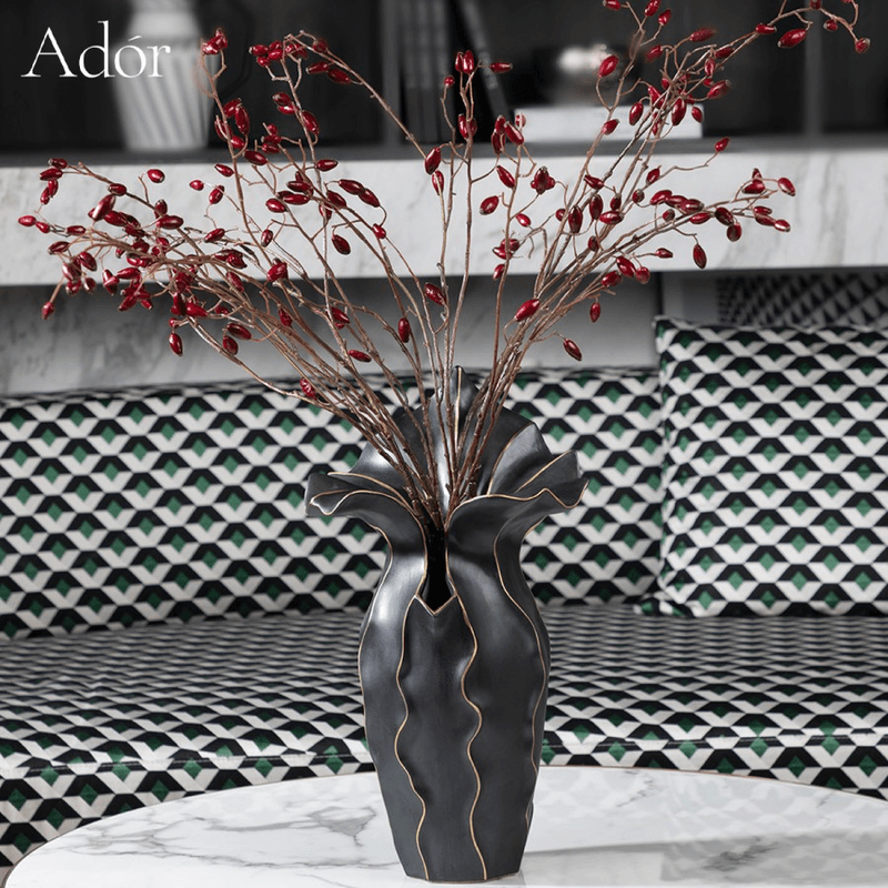 Vaza Colly AD-3678B crna u sobi